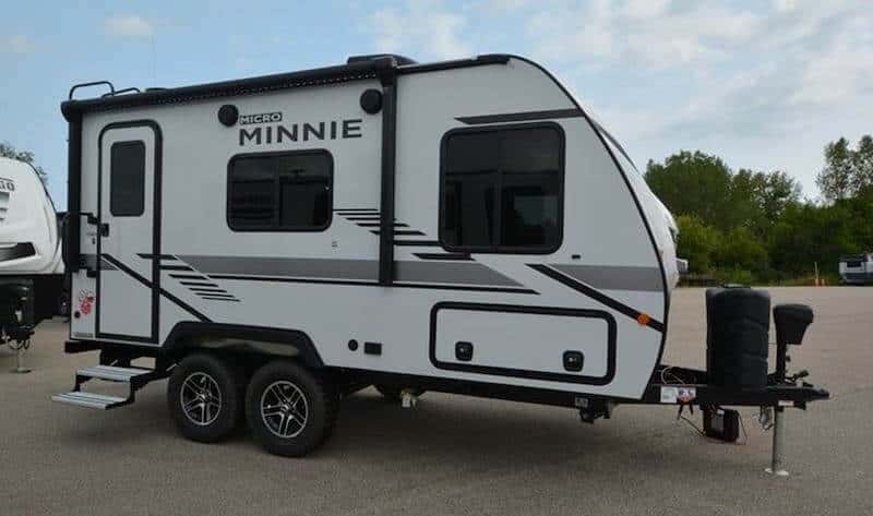 Winnebago Micro Minnie 1708FB Travel Trailer